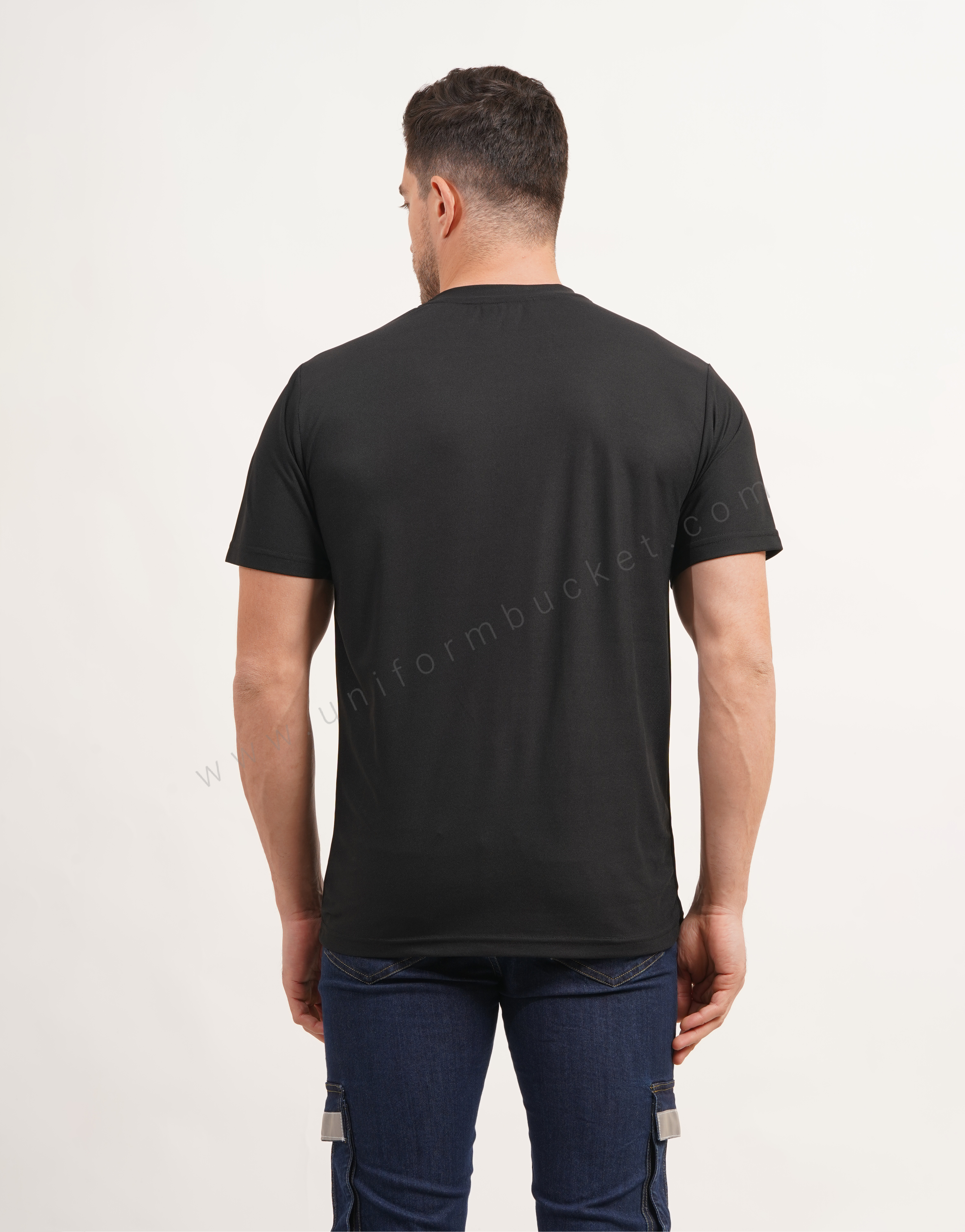 Black Round Neck Plain  T-shirt with Half Sleeve