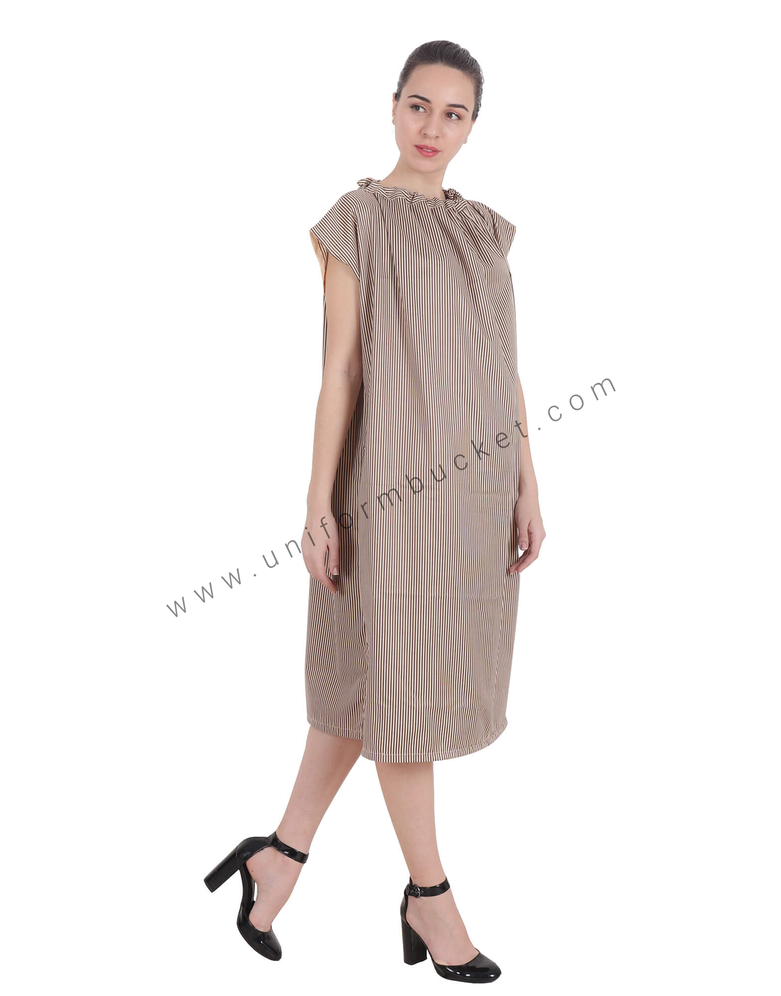 Brown Beauty Gown For Spa, Salon