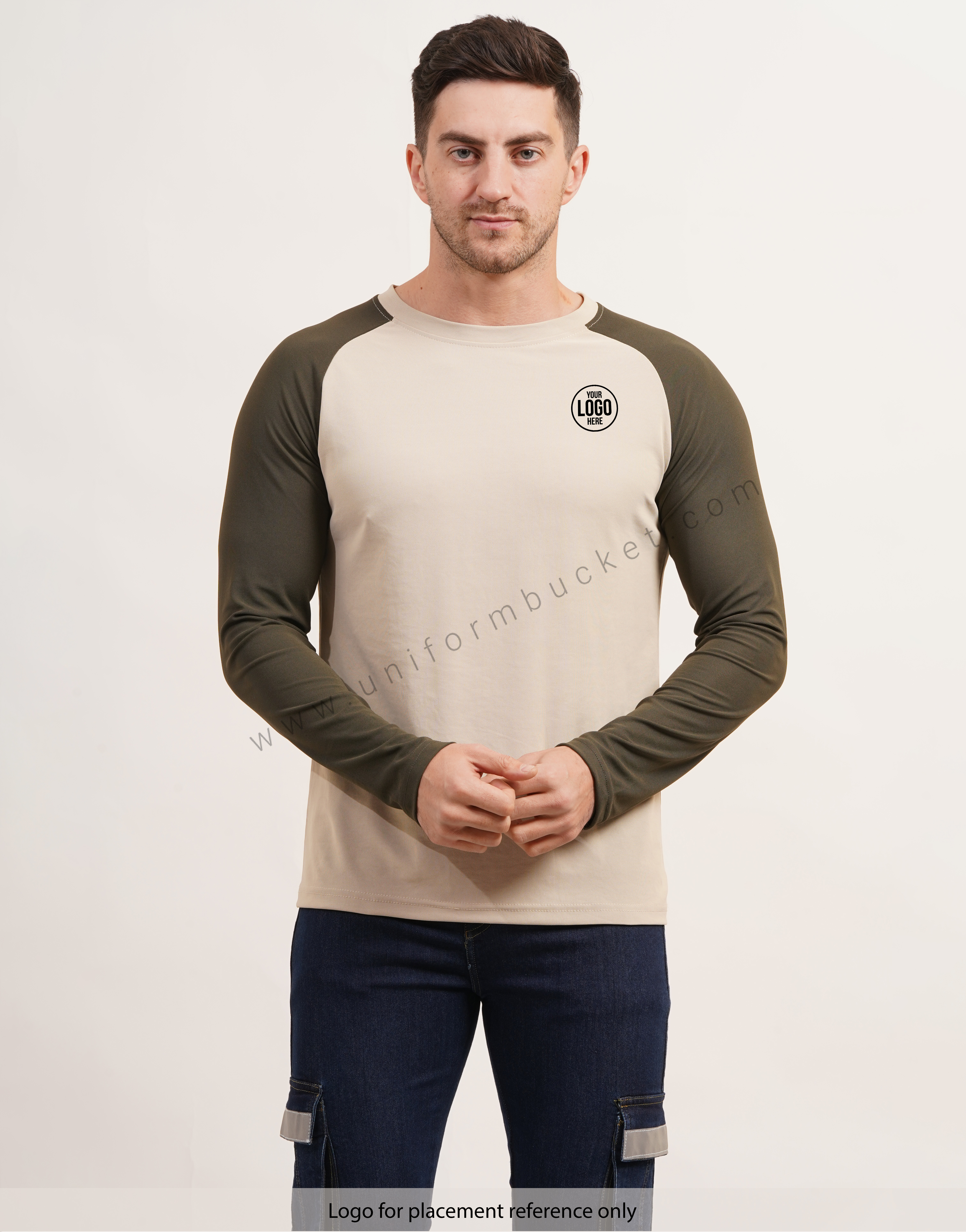 round neck t-shirt with raglan sleeve
